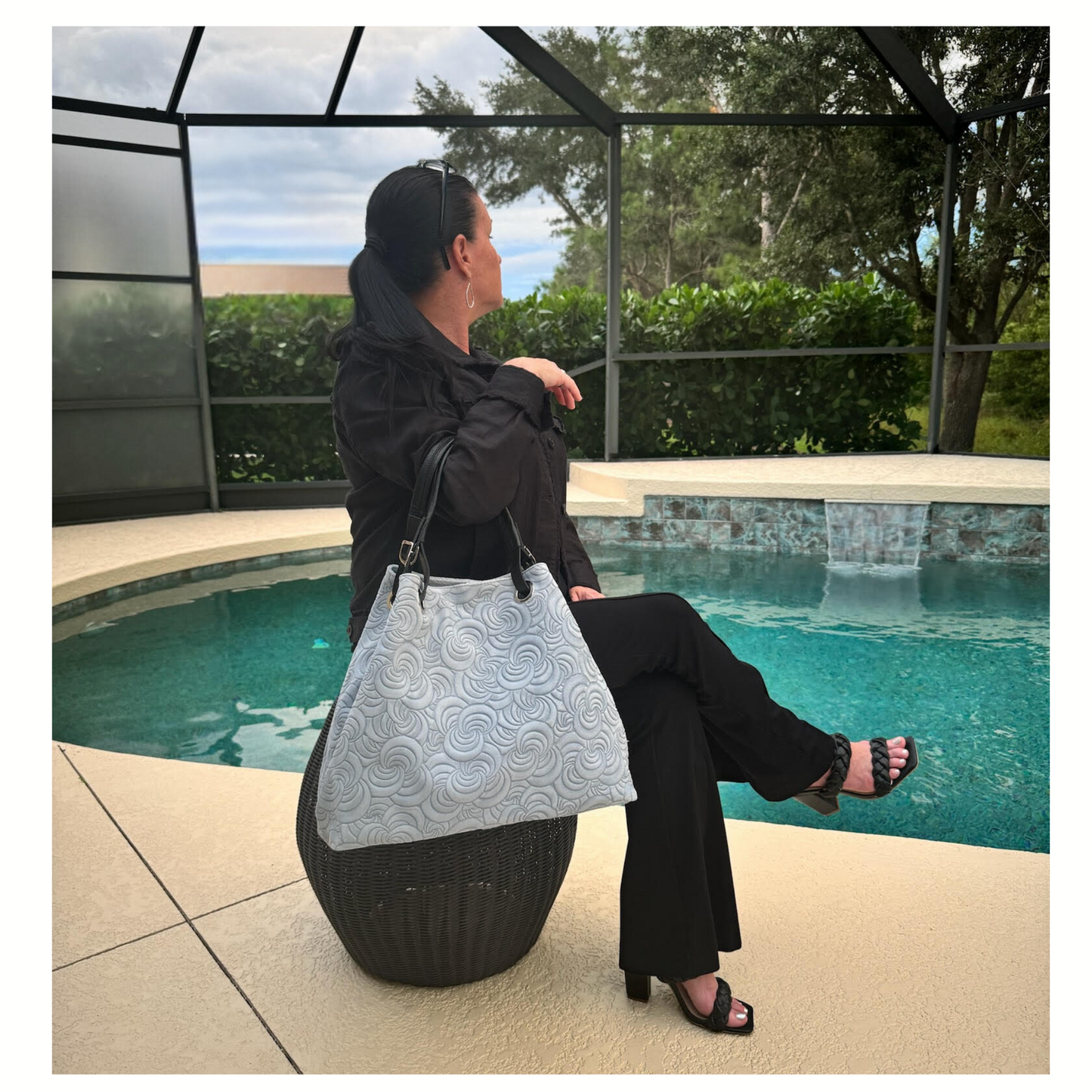 Bella Leather Shoulder Bag - Grey